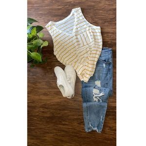 Distressed High Rise Boyfriend Jeans Sz 11